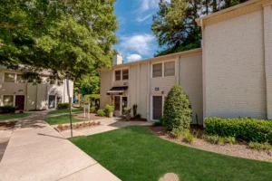 Exterior_Rise Westgrove_19